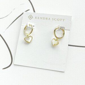✨Kendra Scott✨ Ari Heart Gold Earrings Ivory Pearl